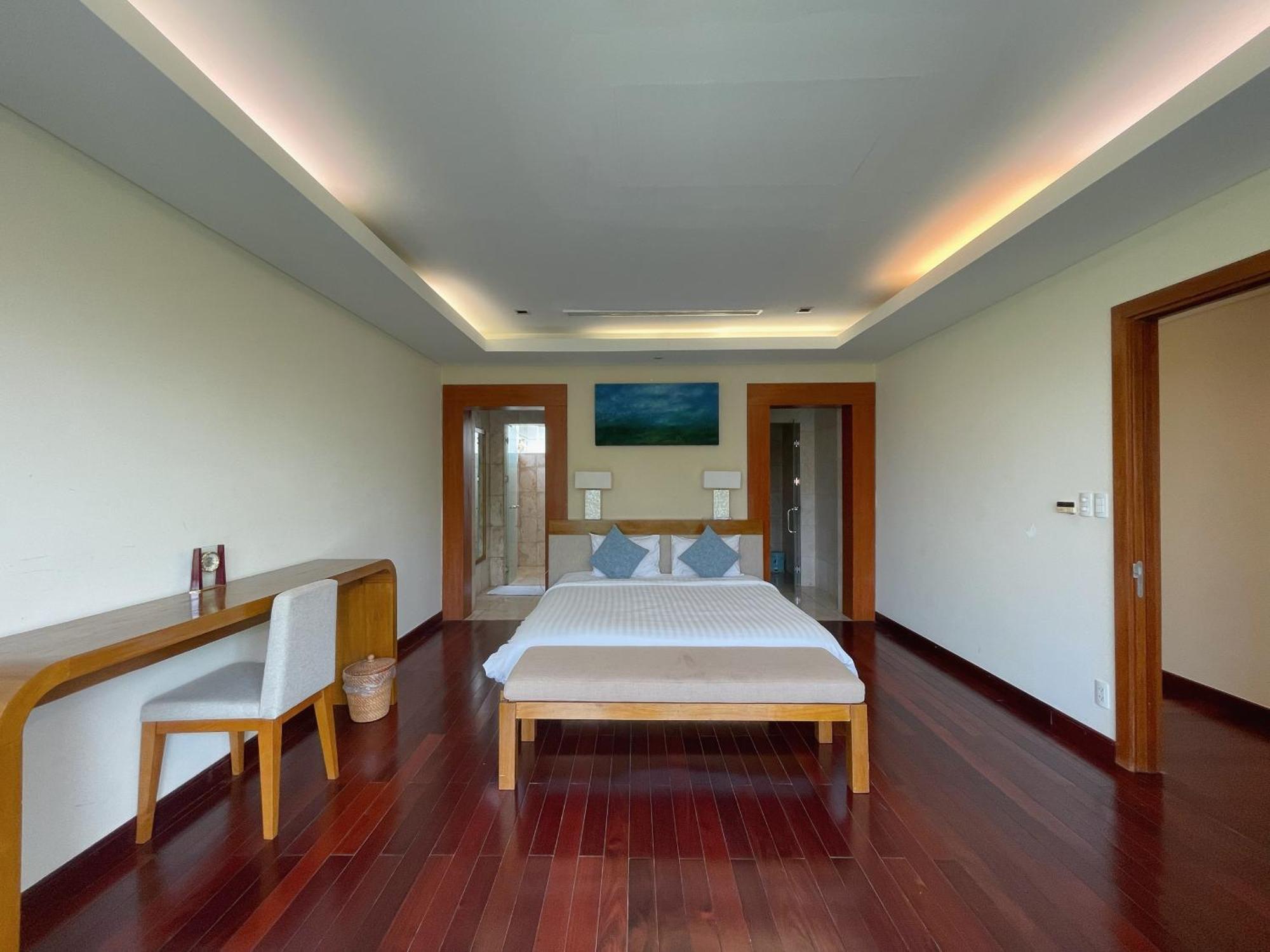 Diamond Beach Villa Дананг Экстерьер фото
