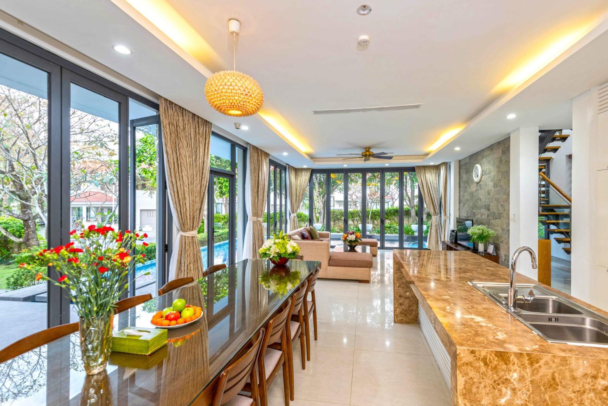 Diamond Beach Villa Дананг Экстерьер фото