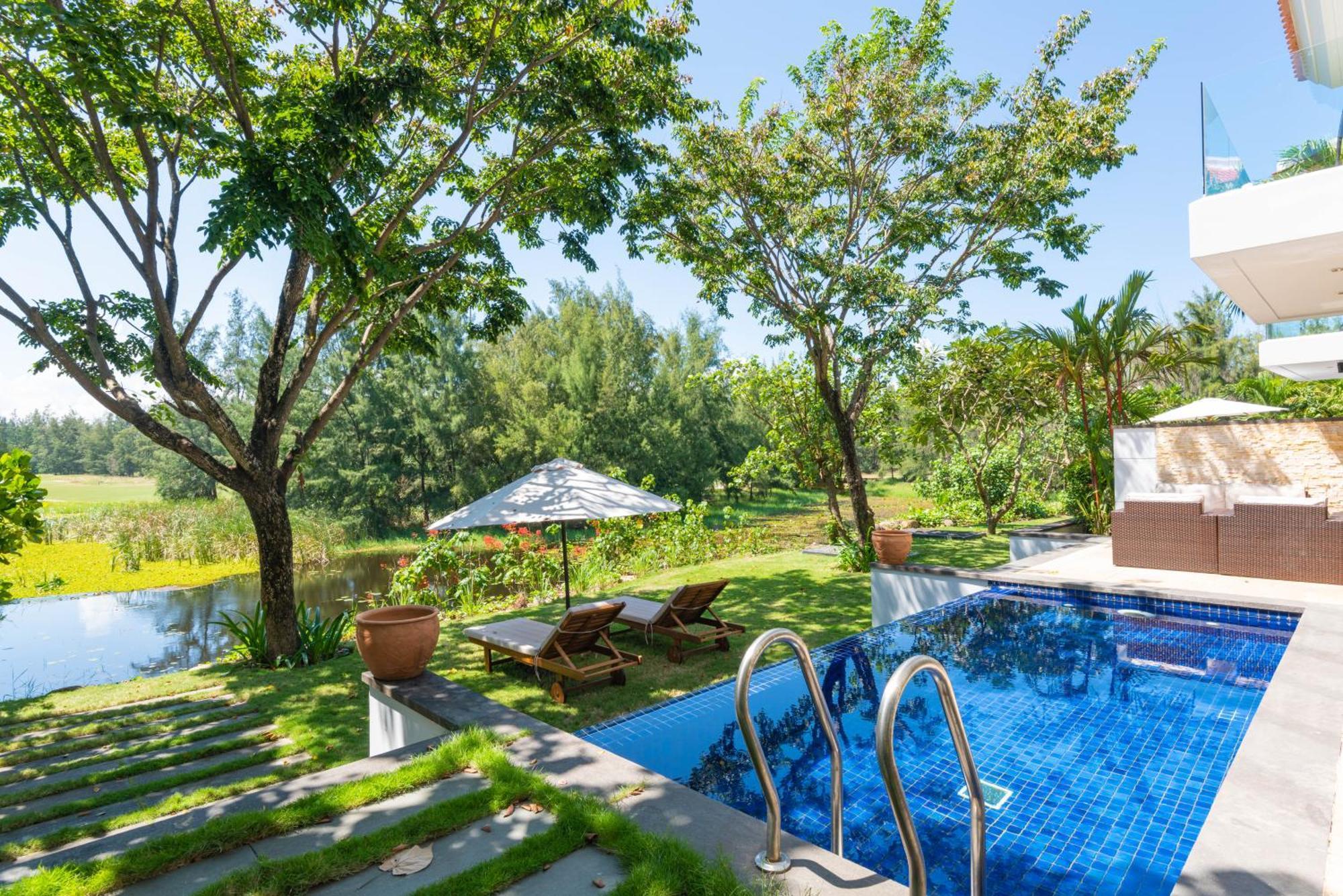 Diamond Beach Villa Дананг Экстерьер фото